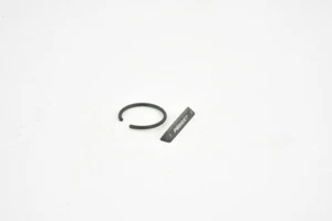 Retaining Ring 30.6X2.3 For MITSUBISHI L400 PA3W,PA4W,PA-PD#,PC3W,PD3W,PD4W - Picture 1 of 4