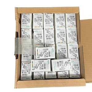 [43 PCS] New ZB5 AA2 Schneider 22mm Push Button Flush - Picture 1 of 1