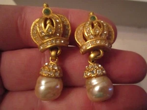 VINTAGE LINDA LEVINSON OHRRINGE - KRISTALLE UND KUNSTPERLEN SCHWER 1 3/4" L - OFC-8 - Bild 1 von 3