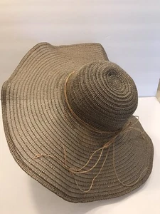 Straw Summer Sun Hat Wide Brim Floppy With Straw Bow Brown One Size New - Picture 1 of 9