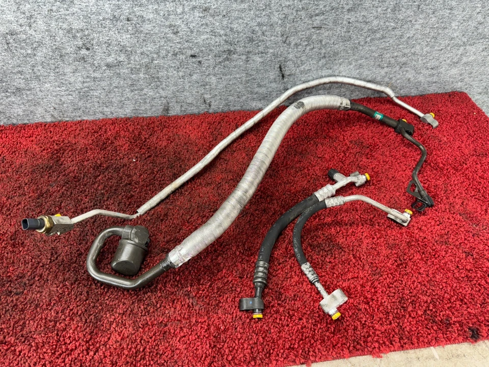 Líneas de presión de aire acondicionado compresor de aire acondicionado BMW 1999-2006 E46 OEM 106K Foto 1 de 4