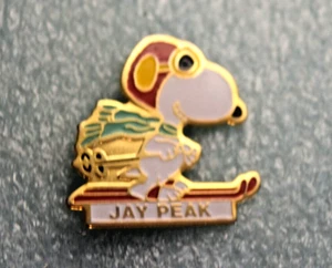 Prendedor de esquí Jay Peak Vermont Ski Resort Snoopy Red Baron - Imagen 1 de 3