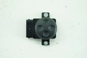 Interruptor de control lumbar asiento audi a4 s5 a6 a7 q3 q5 q7 r8 s4 s5 s6 8e0959777b - Imagen 1 de 6