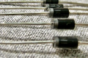 1N4001 COMCHIP - Gleichrichterdiode 50V 1A DO41  - Bild 1 von 7