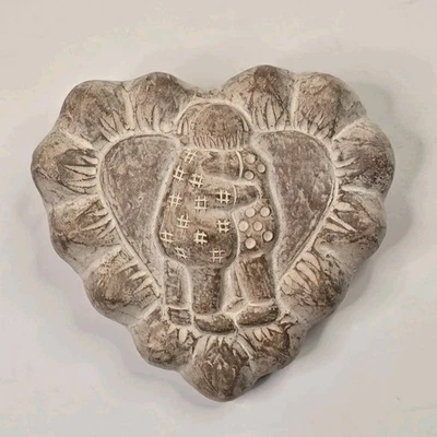 Isabel Bloom Corazón Escultura Colgante de Pared Abrazos 1998 4" Firmado Casa Núcleo Rosa Foto 1 de 4