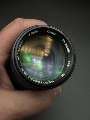 Vivitar 70-210mm f/4.5-5.6 MC Vintage Macro Focusing Zoom Lens Pentax PK Mount - Image 1 of 4