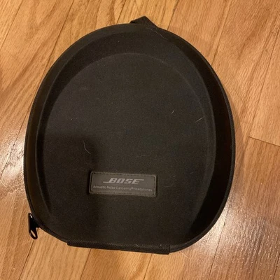 Bose QuietComfort 15 Acoustic Noise Cancelling Wired Headphones w/ Case TESTED - Image 1 of 4