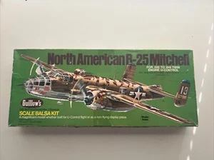 GUILLOW'S # 805 KIT LEGNO SCALA 1/32 B-25 MITCHELL IN SCATOLA - Foto 1 di 13
