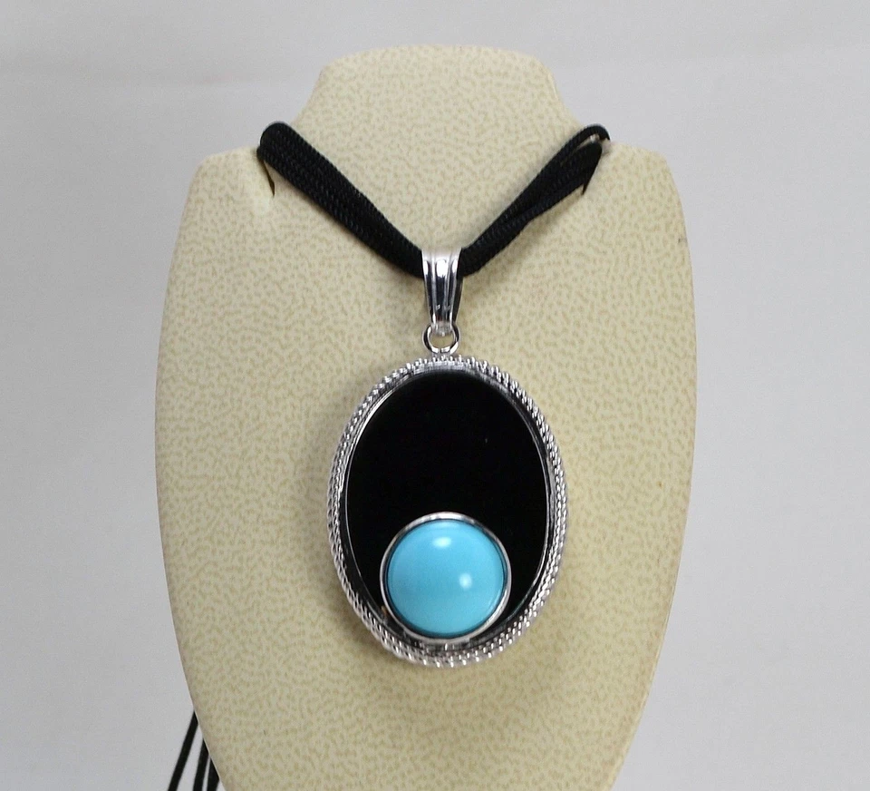 CIONDOLO IN ARGENTO 925 CON DISCO DI ONICE E PASTA DI TURCHESE TONDO AGDV 0146 - Immagine 1 di 3