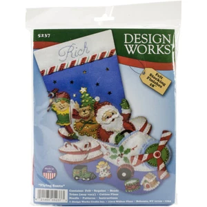 Design Works Filz Strumpf Applikationsset 18" langfliegender Weihnachtsmann (1er Pack) - Bild 1 von 2