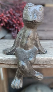 ❤ Hübscher kleiner Kantenhocker  Frosch aus Gusseisen   Vintage Garten Teich 1A - Bild 1 von 3