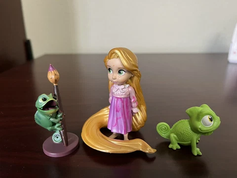 Lot Disney Tangled Rapunzel Princess Figures Flynn Cover