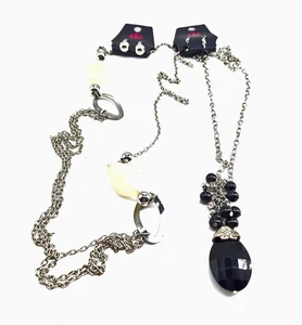 Joyería Paparazzi 2 conjuntos de collar/pendientes tono plata cadena larga piedras de imitación nuevo con etiquetas - Imagen 1 de 3