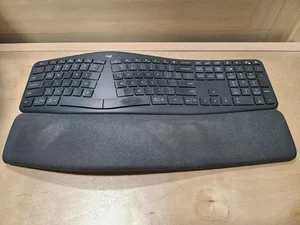Logitech ERGO K860 Ergonomic Wireless Bluetooth Keyboard with Dongle TESTED - Picture 1 of 7