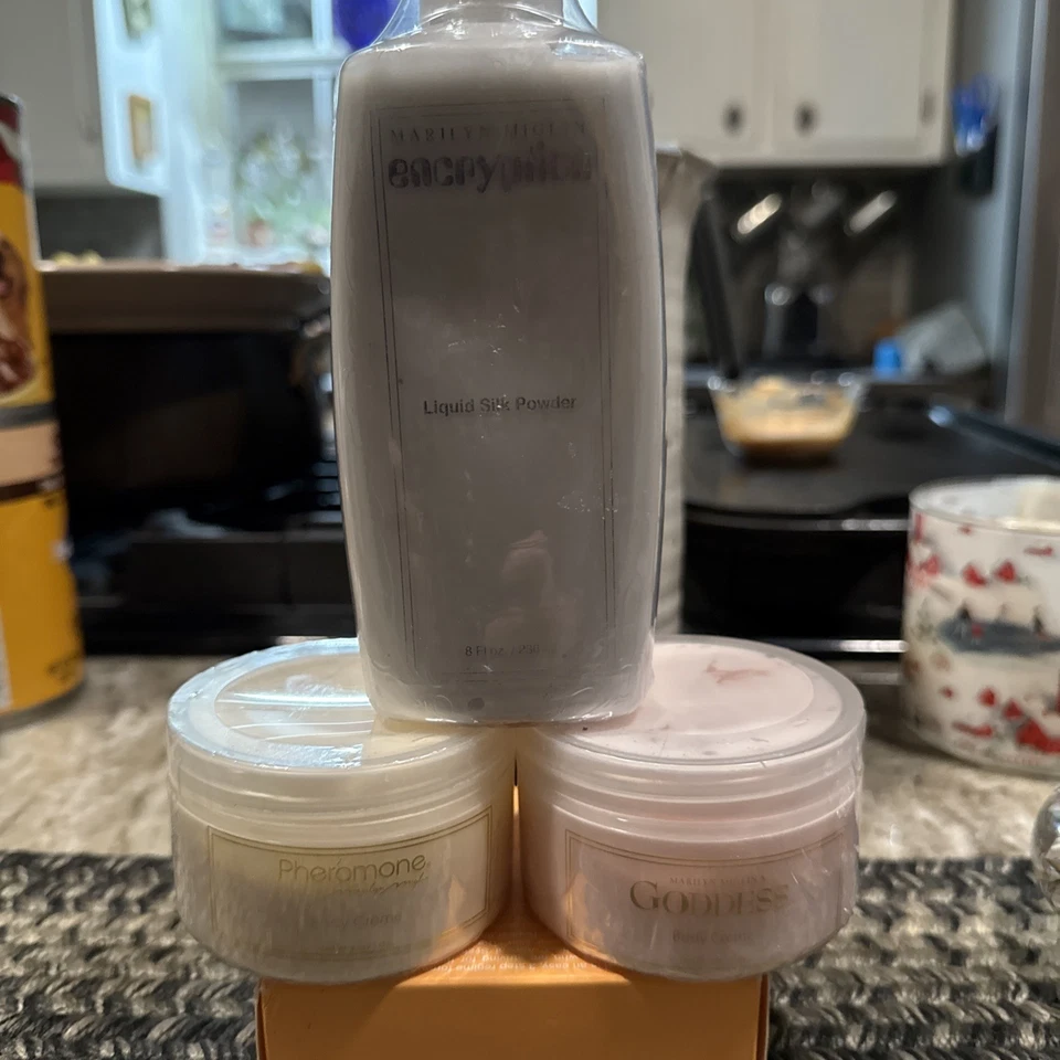 Marilyn Miglin Feromona/Diosa Lote 4oz Cifrado Líquido Seda Polvo 8oz Nuevo Foto 1 de 3