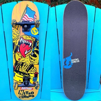 Monopatín completo para principiantes Nitro Circus 8,0” X 32” - ruedas teñidas amarillas personalizadas Foto 1 de 4