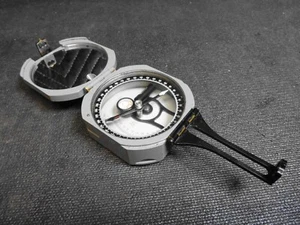 USHIKATA - Pocket Transit Compass - Tokyo Japan - Picture 1 of 9