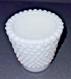 "Portacandele votivo vetro latte Hobnail 2,5" - Foto 1 di 3