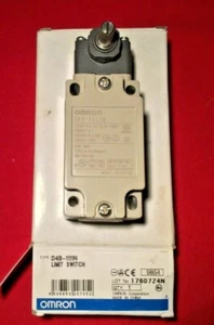 OMRON D4B-1111N Limit Switch - Picture 1 of 3