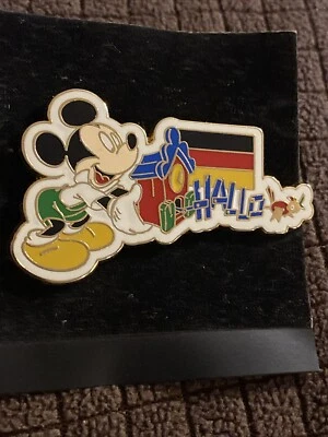 Prendedor Disneyland París Mickey Mouse Hola Bandera Alemana Raro Foto 1 de 2