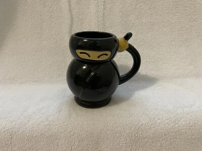 Taza Trust Me I'm A Ninja Big Mouth Inc sin usar Foto 1 de 2