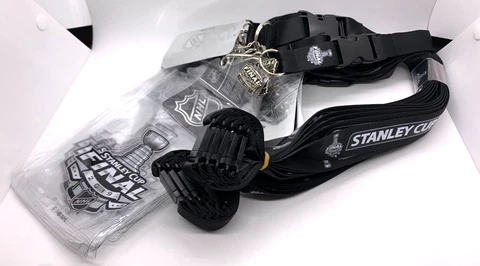 Lot 10 NHL Stanley Cup 2019 Lanyards Ticket Holder Set Pins Hockey Blues Bruins Cover