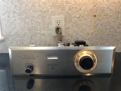 Sintonizador estéreo de tubo Scott Stereomaster LT-111 #1.001.081 perfecto estado de funcionamiento Foto 1 de 4