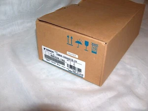 OMRON SGMAH-08AAA61D-OY NUEVO SERVOMOTOR - Imagen 1 de 4