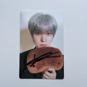 Ateez - Yunho autographed photocard, hand signed personally Sad Potato PC - Picture 1 of 12