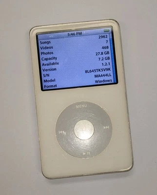 Apple iPod Classic 5th Generation - 30GB - White A1136 - Tested! - Image 1 of 4