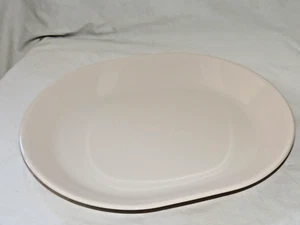 Corning Corelle SANDSTONE (All Beige) 12" Oval Serving Platter - Picture 1 of 3