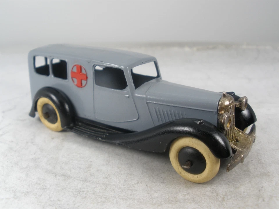 Ambulancia Bentley England Dinky Toys de preguerra 1935 #30f MUY ESCASA COMPLETA Foto 1 de 4