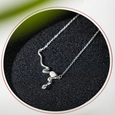 N04 Ciondolo Collana Serpente Con Perla D'Acqua Dolce Argento Sterling 925 - Immagine 1 di 4