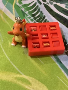 POKEMON TIC-TAC-TOE GAME KEY CHAINS CHARMANDER 1 1/4" H - Picture 1 of 2