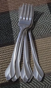 Set of 5 Oneida Tribeca Salad Forks Satin USA Stainless Flatware - Picture 1 of 14