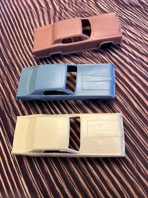 Lote de 3 coches de plástico de juguete ligero vintage JVZC JVZCo cereales premium Foto 1 de 2