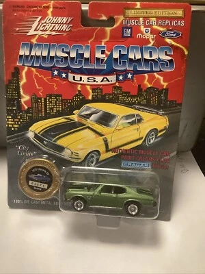 Johnny Lightning Muscle Cars USA 1970 Chevelle SS,Green - Image 1 of 3