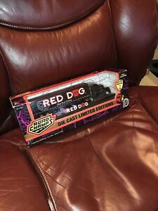 ROAD CHAMPS RED DOG Beer TRACTOR & TRAILER 1:87 SCALE DIECAST METAL MODEL