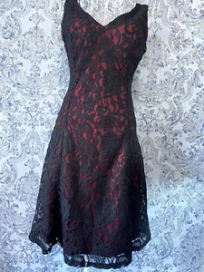 Ladies Red & Black Fit & Flare Lace Party Dress (UK 12) - Picture 1 of 11