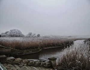 A4 Foto einer Winteransicht von Chew Valley Res - Bild 1 von 1
