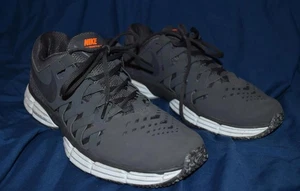 Nike Lunar Fingertrap TR Men's 9.5 Running Trainer Sneakers Shoes Black - Picture 1 of 7