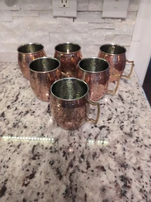 Juego de 6 tazas martilladas Cooper 16 oz Moscú con mango de latón Foto 1 de 4