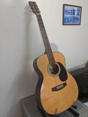 Superb Sigma 000M-1ST Electro Acoustic Guitar, Fishman Presys Blend Pickup  - Image 1 of 4