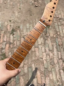 Mástil de guitarra eléctrica mano izquierda arce llama tostado S S 22 trastes para cuerpo tele25,5 - Imagen 1 de 7