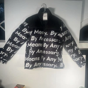Chaqueta acolchada necesaria Goku Drip By Any Means - DBZ - Imagen 1 de 9