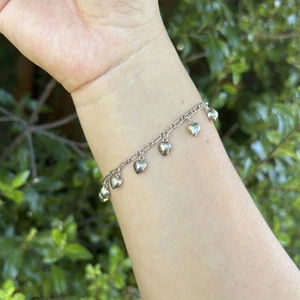 Vintage Sterlingsilber aufgeblähtes Herz Bettelarmband 7 Zoll baumelnde Herzen  - Bild 1 von 6