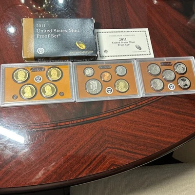 2011 S US Mint 14 Coin Clad Proof Set Original Box and COA Complete - Image 1 of 4