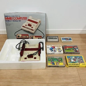 Nintendo Famicom Console with Box & Mario Bros Super Mario Dr Mario - Picture 1 of 10