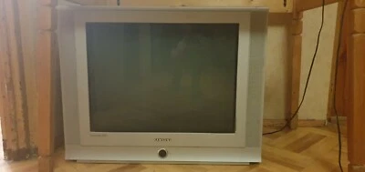 Samsung tv - Image 1 of 4