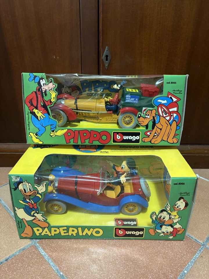 Lotto Bburago Walt Disney 1/18 Pippo e Paperino Vintage Die Cast Rare In Box - Immagine 1 di 3
